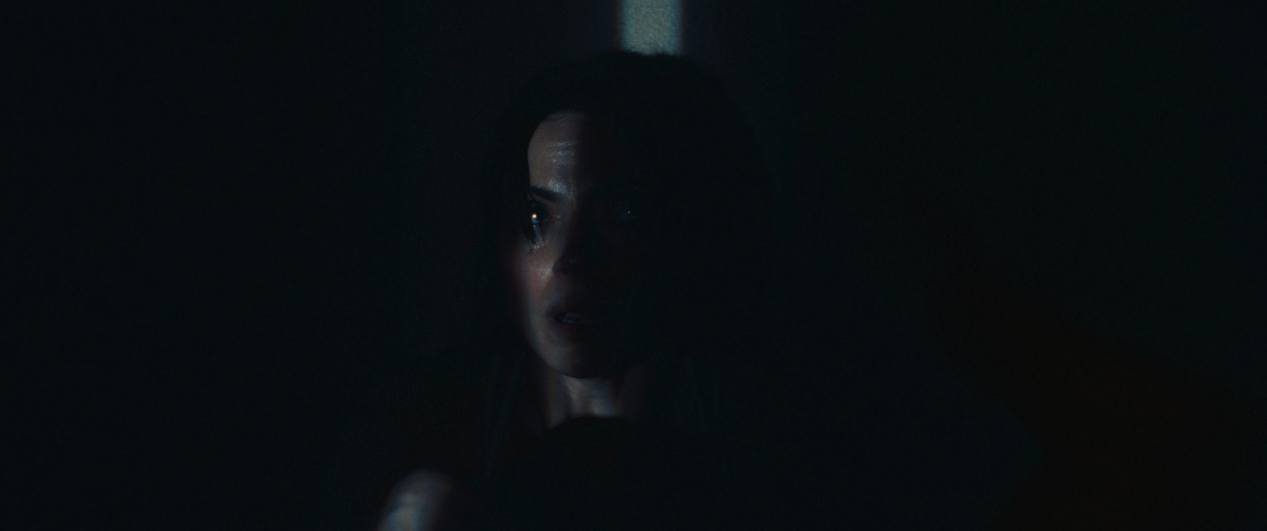 Lovecraftian Paranoia and Great Performances Elevate a Visceral Call of the Void