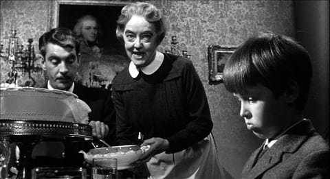 The Nanny and the Domestic Collapse